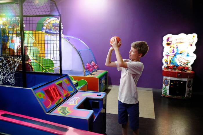 Family Hotels That Offer Babysitting and Kids' Clubs