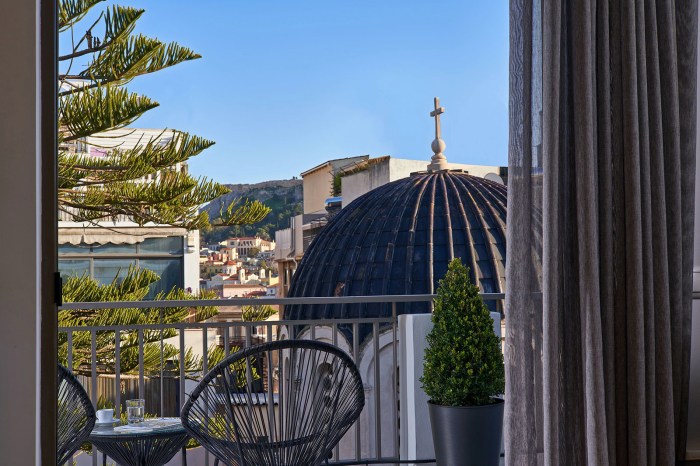 Most Scenic Hotels to Stay in During a Road Trip