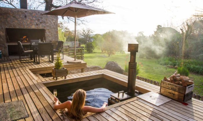 Hotels with Private Hot Tubs for a Romantic Getaway